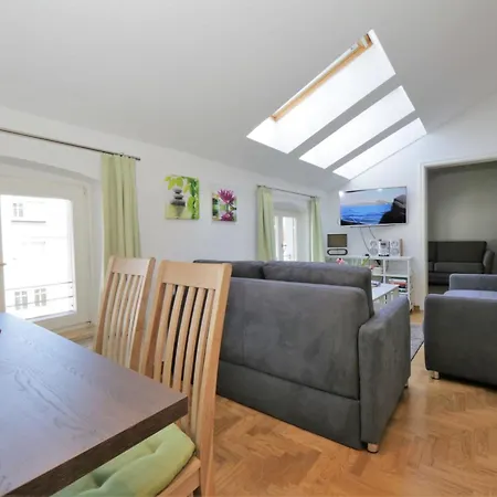 Brise Kramme App 08 Little Pontos